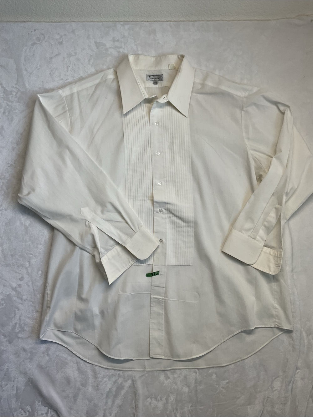 White Pleated Front Dress Shirt - Unbranded